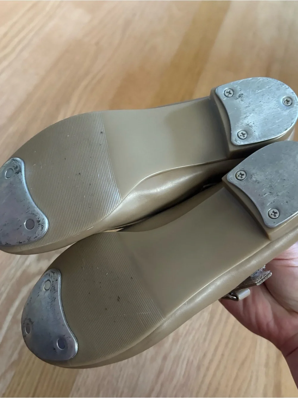 Spotlight Taupe Tan Tap Dance Shoes Sz 1 Kids Girls